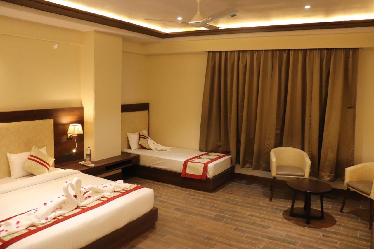 Hotel Grand Geeta Beawar Bagian luar foto