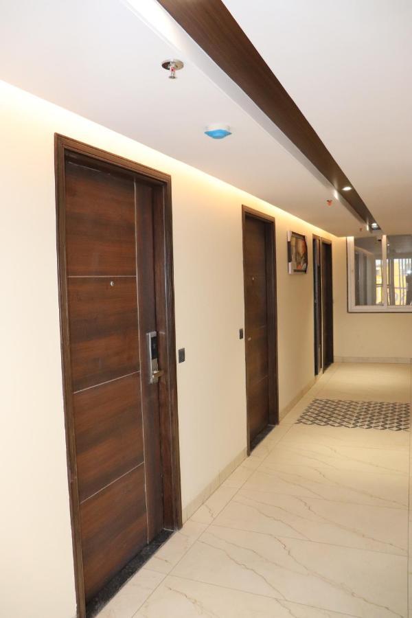 Hotel Grand Geeta Beawar Bagian luar foto